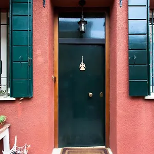 Dorsoduro House Guest house
